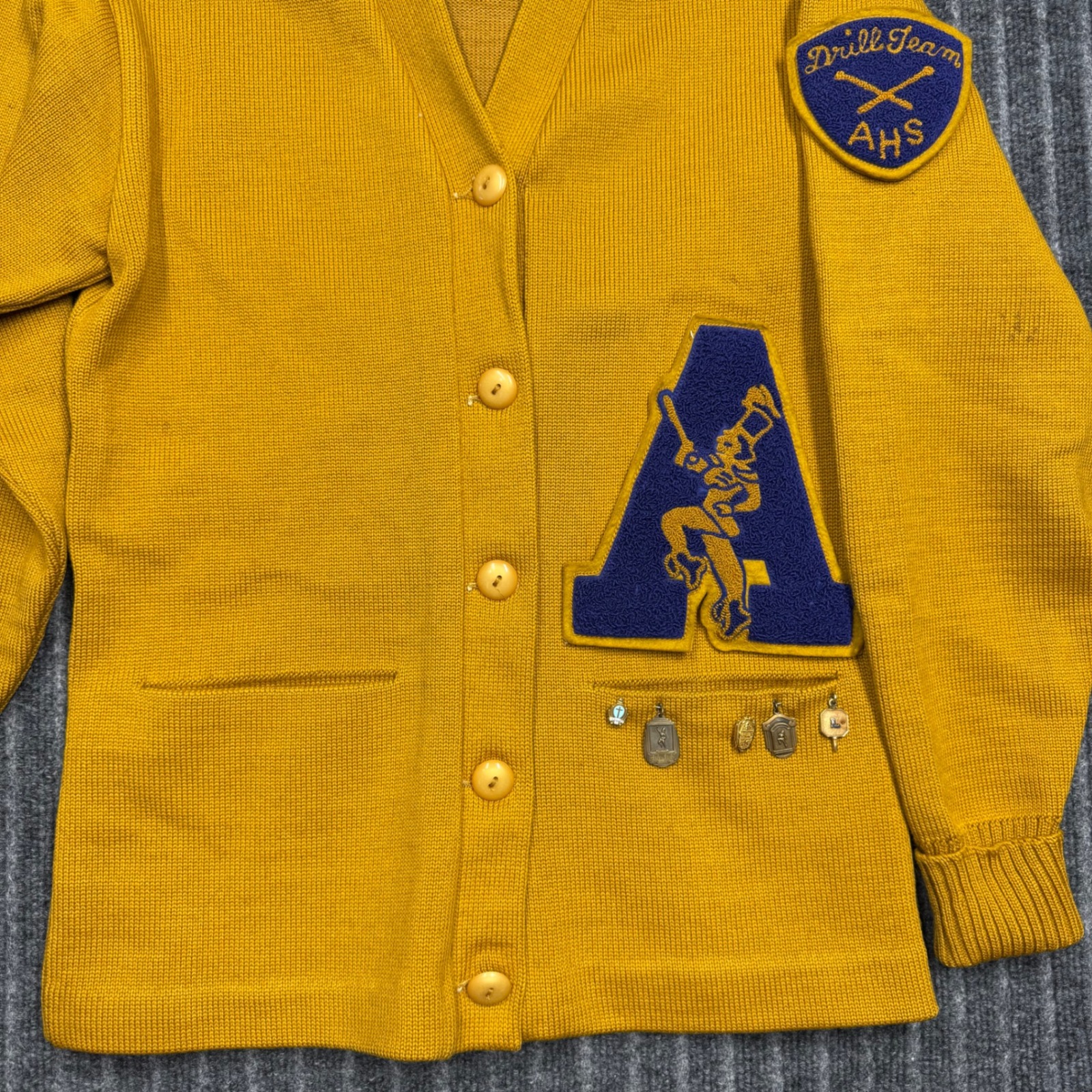 Vintage Whiting Varsity Cardigan Small Yellow Drill Team Letterman Pins (2167)